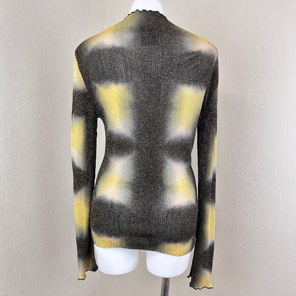 Happy Sheep Shimmer
Sweater Semi-Sheer Black, yellow, gold metallic threads Med - Picture 3 of 8